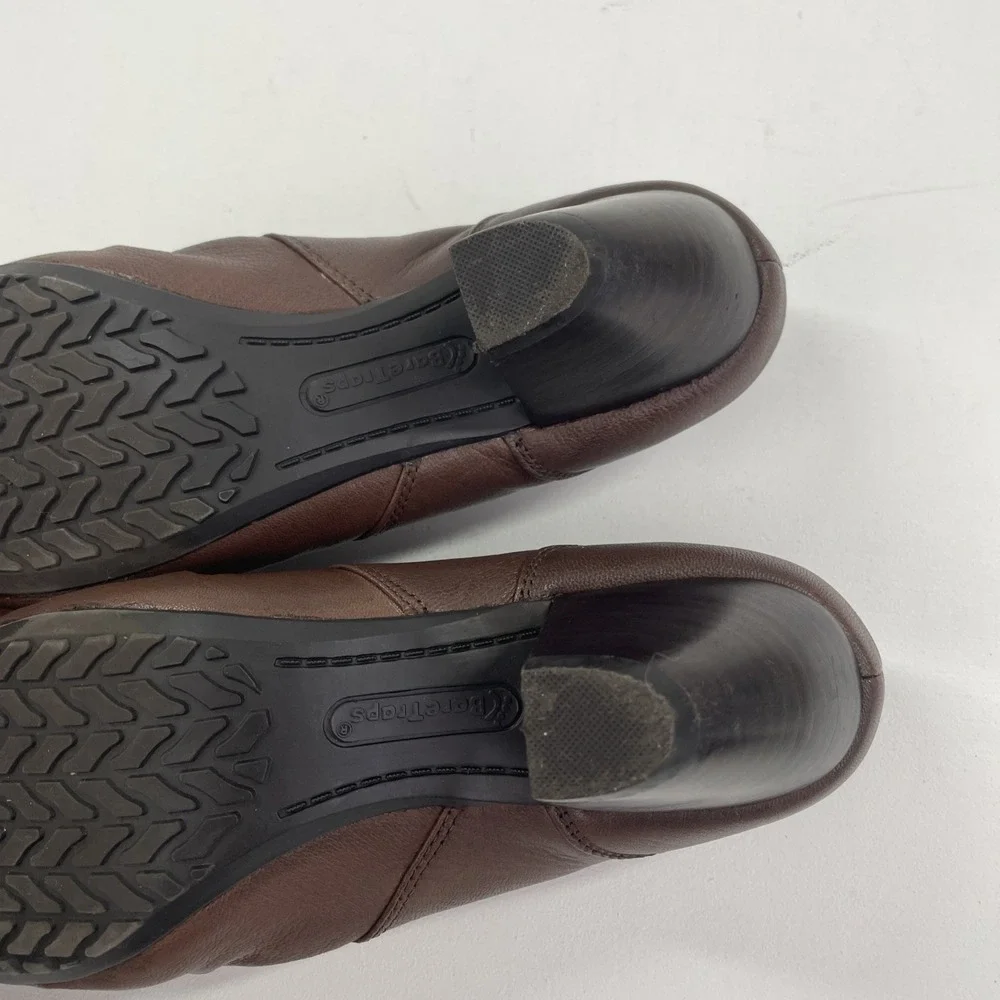 Bare Traps Womens Size 8 Tyley Brown Leather Booties Slip On Shoes Heel Button - Picture 11 of 12